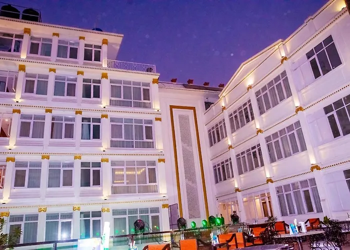 Hotel Durbar &