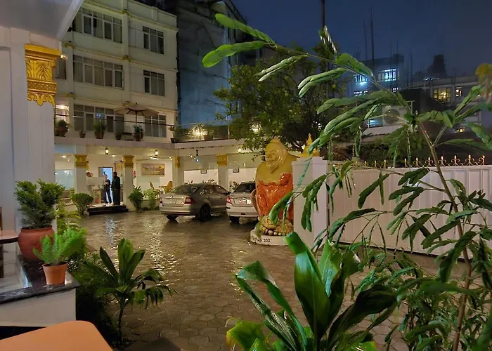 Hotel Durbar &